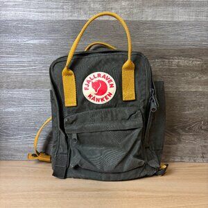 Fjall Raven Kanken Mini Backpack